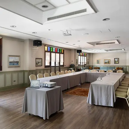 Hotel Armada Old 4*