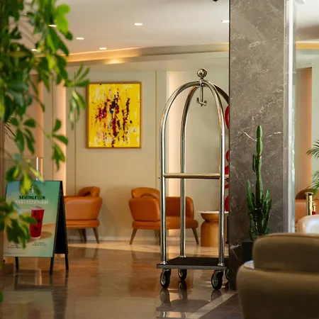 Hotel Days By Wyndham Bomonti 4*