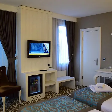 Taksim Line Hotel 4*