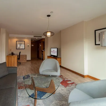 Hotel Crowne Plaza Harbiye By Ihg Istanbul
