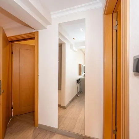 Klas Old Hotel