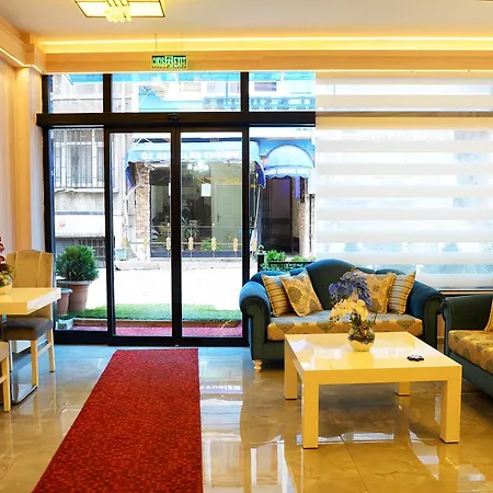 Al Khalej Aparthotel *