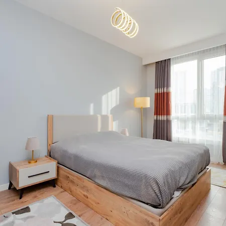High Floor Lux 2 Apartment Istanbul