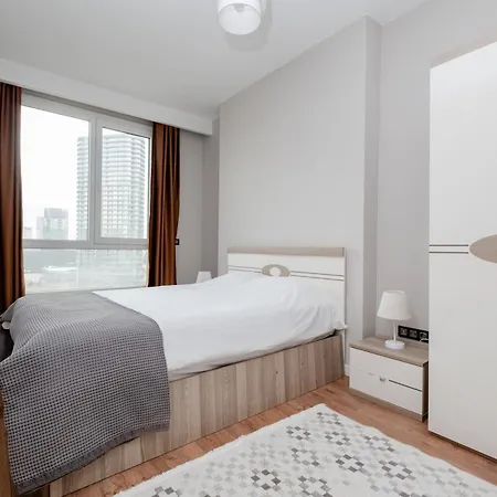 High Floor Lux