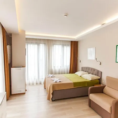 Akansu Apartment