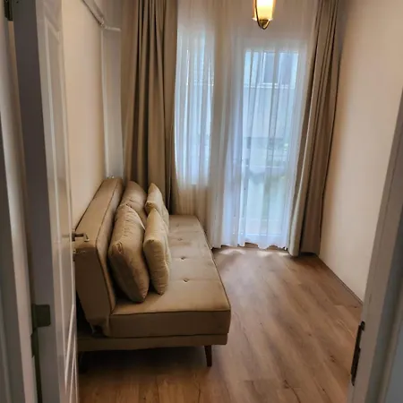 Kadikoy Merkezi Konumda * Istanbul