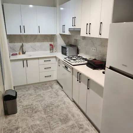 Kadikoy Merkezi Konumda Apartment Istanbul