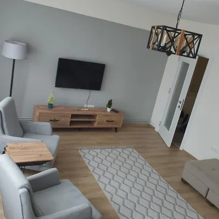 Apartment Kadikoy Merkezi Konumda *