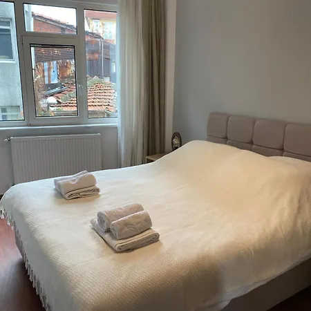 Apartment Kadikoy Merkezi Konumda