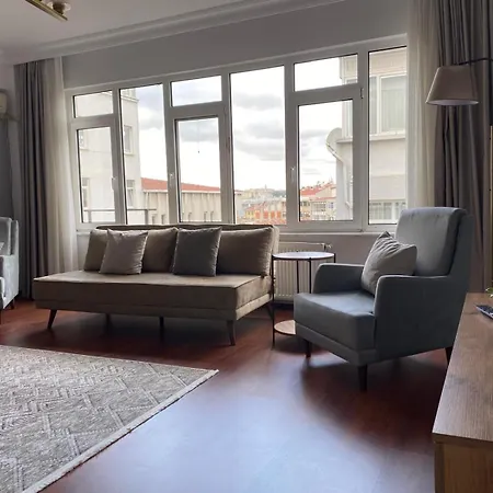 Kadikoy Merkezi Konumda * Istanbul