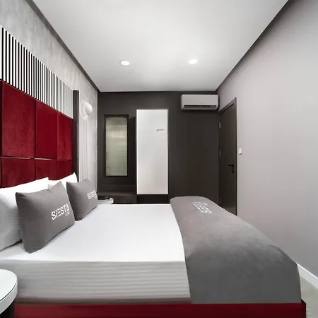 Otel Siesta Bakirkoey 3*