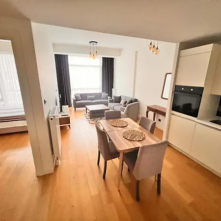 شقة G Tower At Divan Near To Mimar Sinan Metro Station