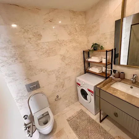 G Tower At Divan Near To Mimar Sinan Metro Station *