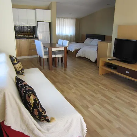 Hotel apartamentowy Flamingo Apart 3*