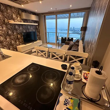 Ottomare Luxury With Pool With Amazing View İstanbul
