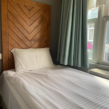 Pasaport Pier Kadikoey Szálloda 3*