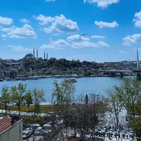 Wonder Homes 7-4br, 2ba Astounding Seaview Karakoey
