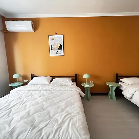 Apartment Wonder Homes 7-4br, 2ba Astounding Seaview Karakoey *