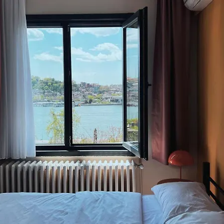 Apartment Wonder Homes 7-4br, 2ba Astounding Seaview Karakoey