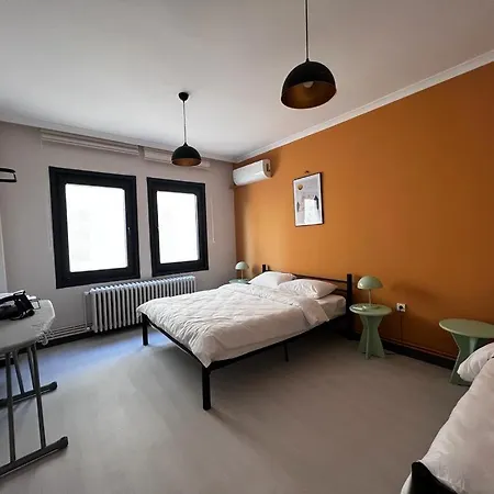 Apartment Wonder Homes 7-4br, 2ba Astounding Seaview Karakoey *