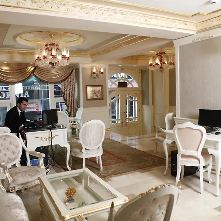 Aparthotel Leyenda Boutique 3*