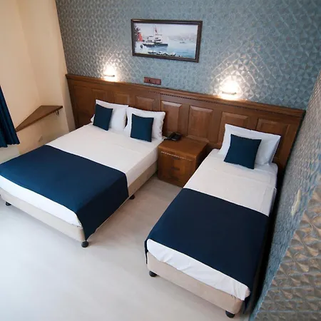 מלון Artefes Old City 4*