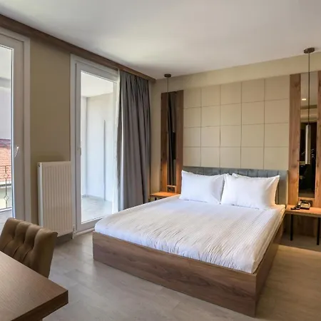 Otel Arach Harbiye İstanbul