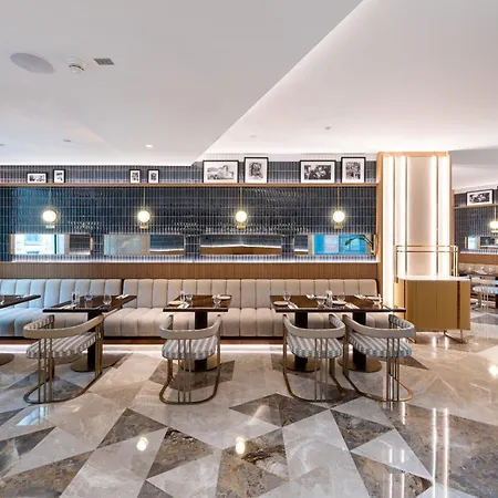 Hotel Ramada Plaza By Wyndham Center Estambul
