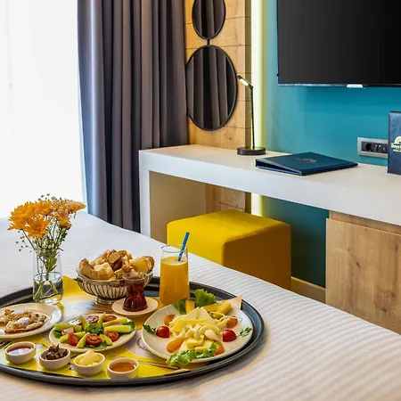 Days & By Wyndham Esenyurt Hotel 5*