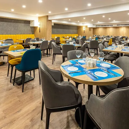 Days & By Wyndham Esenyurt Estambul