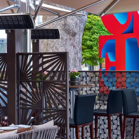 Отель The St. Regis