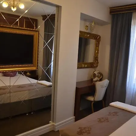 Hotel Sahra Airport