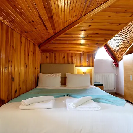 Turkuaz Otel 3*