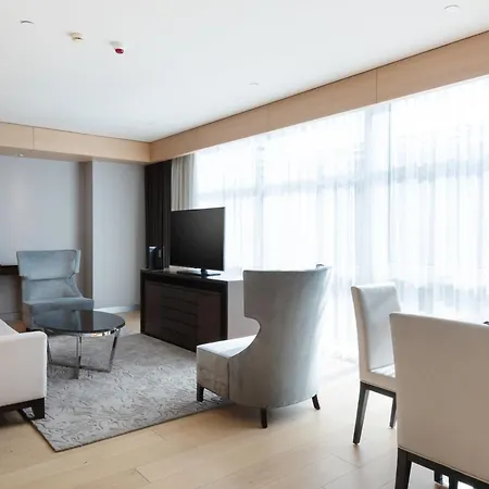 Wyndham Grand Levent & Conference Center Hotel