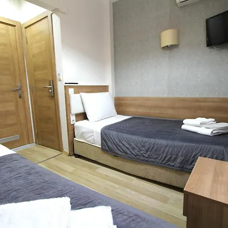 Hotel Metrohill *
