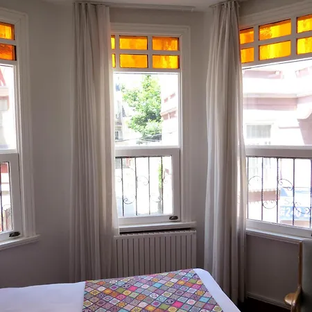 Aparthotel Istanberry - Pera 2*