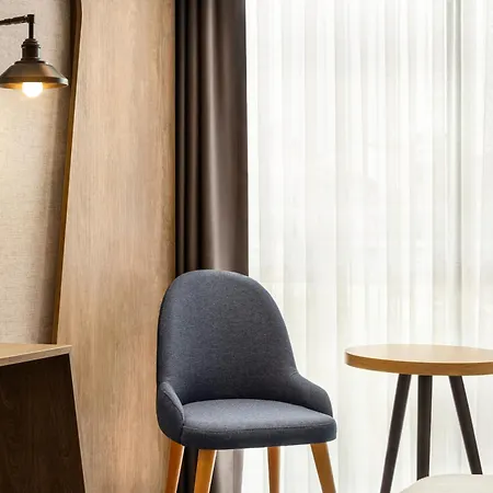 Ramada Encore By Wyndham Arnavutkoy Otel *
