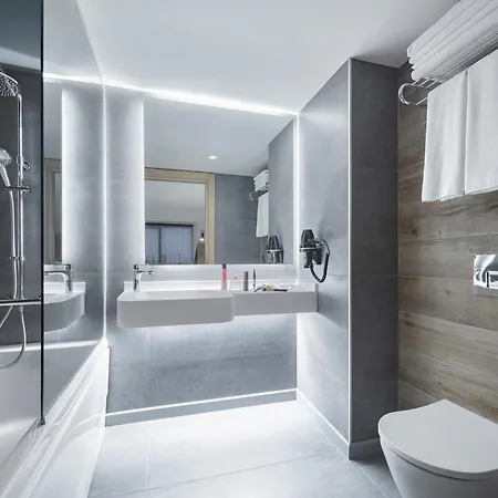 Otel Ibis Sisli 4*