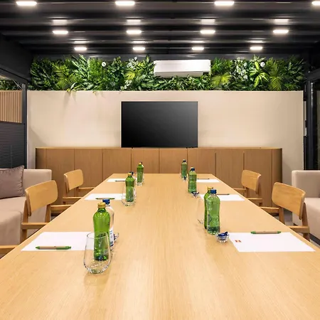 Ibis Sisli 4*