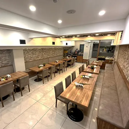 Avrasya Port 3* イスタンブール