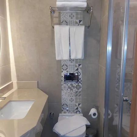 Four Sides Beyoglu Hotel 4*