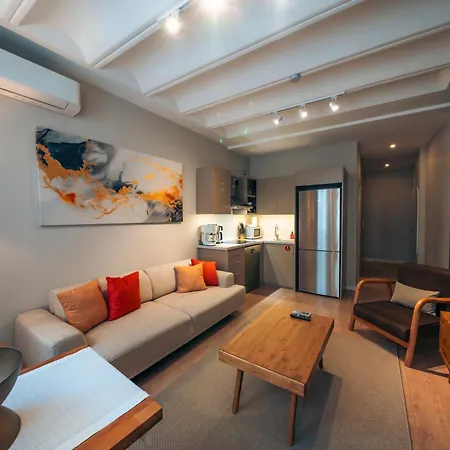 Kuledibi Suites, Historical 1-bedroom No-6 Apartment *