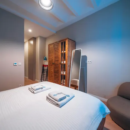 Kuledibi Suites, Historical 1-bedroom No-6 Apartment