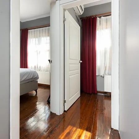 Bright Duplex Aparthotel Istanbul