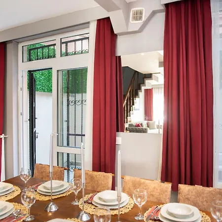 Bright Duplex Aparthotel *