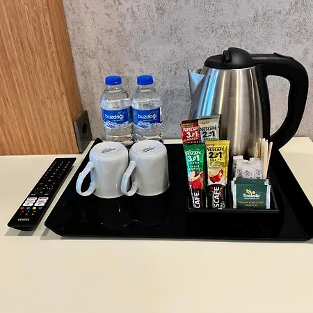 E5 Park Hotel 3*