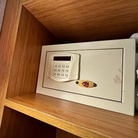 E5 Park Hotel 3*