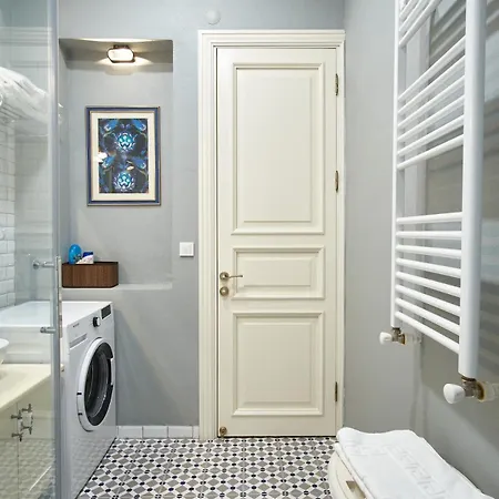 Nostalgic & Comfortable Historical Home! 이스탄불