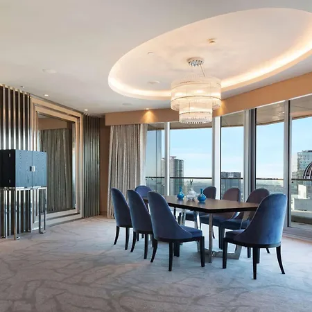 Hotel Wyndham Grand Levent & Conference Center 5*