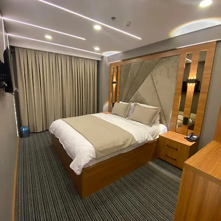 Besiktas Vip & Hostal Estambul